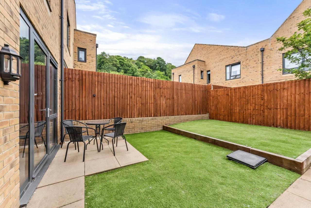 Sleek And Stylish 2 Bed With Garden And Parking Daire Sheffield Dış mekan fotoğraf
