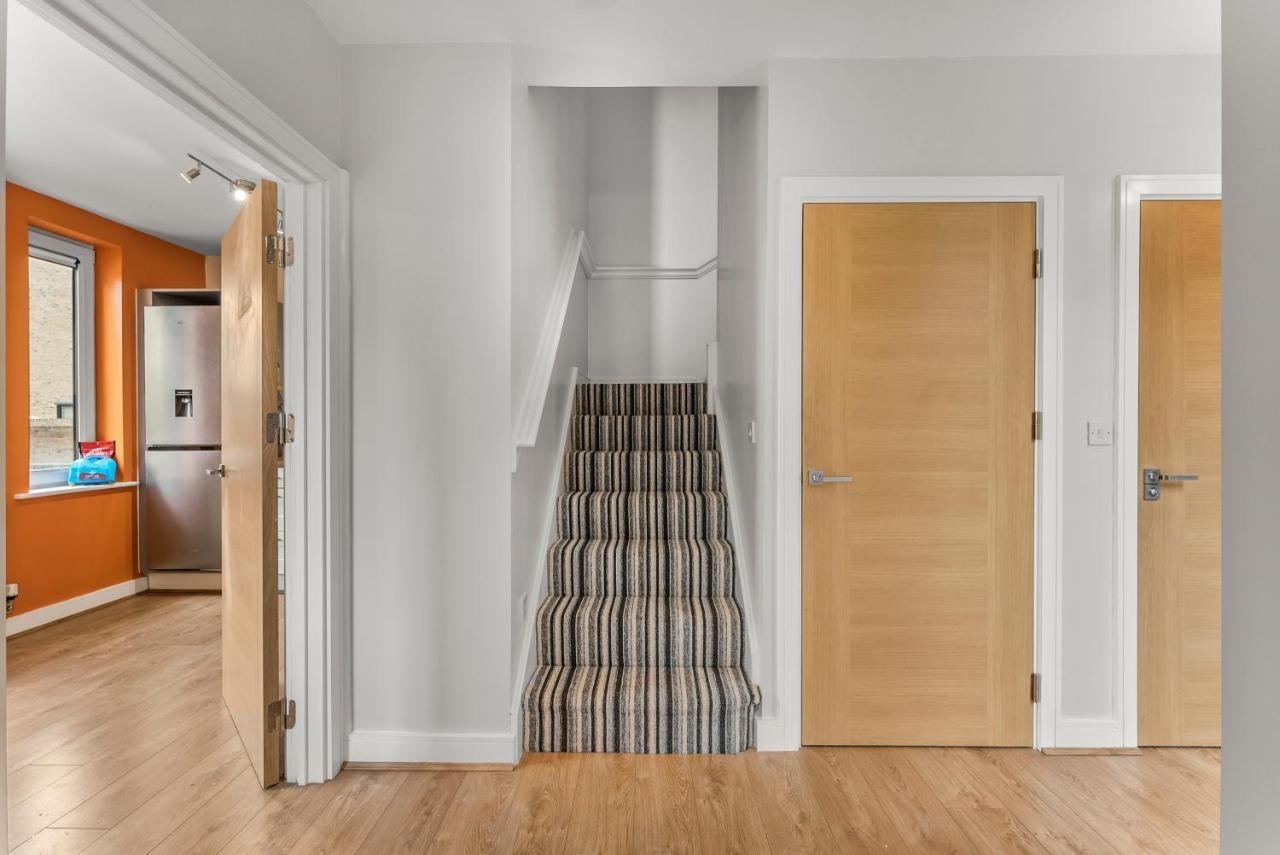 Sleek And Stylish 2 Bed With Garden And Parking Daire Sheffield Dış mekan fotoğraf